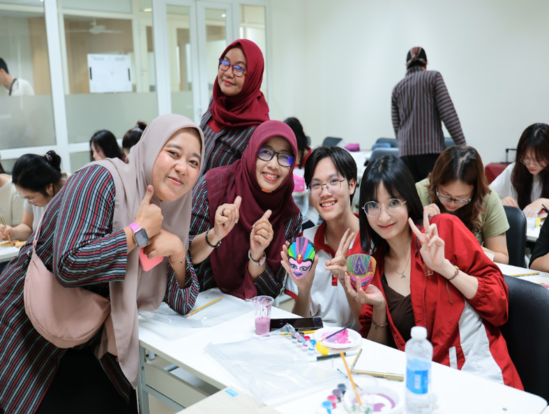 Workshop sungging topeng
